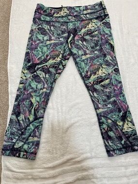 Lululemon Cropped Multicolored Leggings.